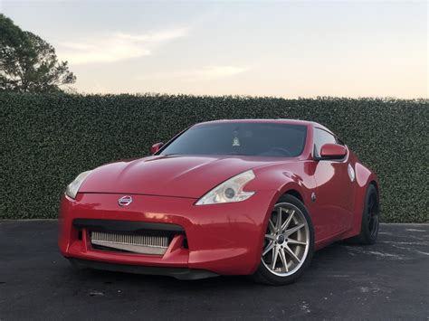 nissan 370z sport package specs.